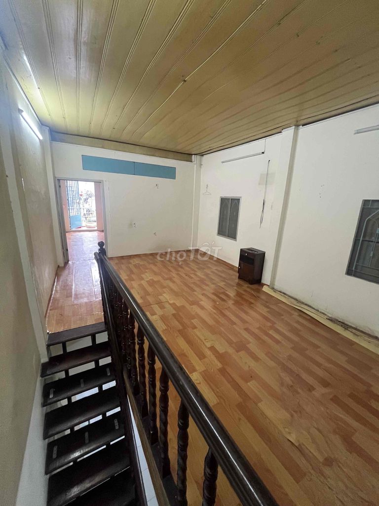 Rent an Lê Văn Duyệt alley - sd 92 M2 - 3 bedroom 2 toilet