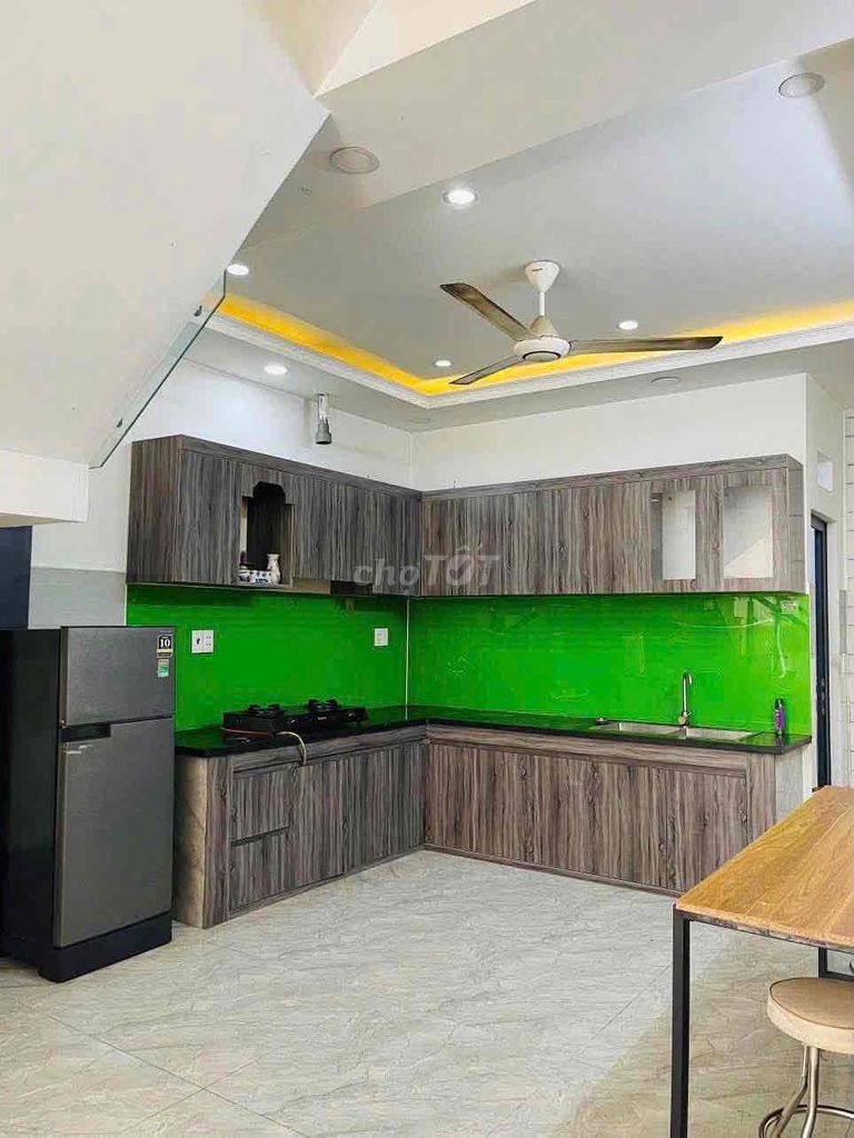 Fourth floor bedroom 5 toilets 151 Union 4-5. bhh B Bình Tân