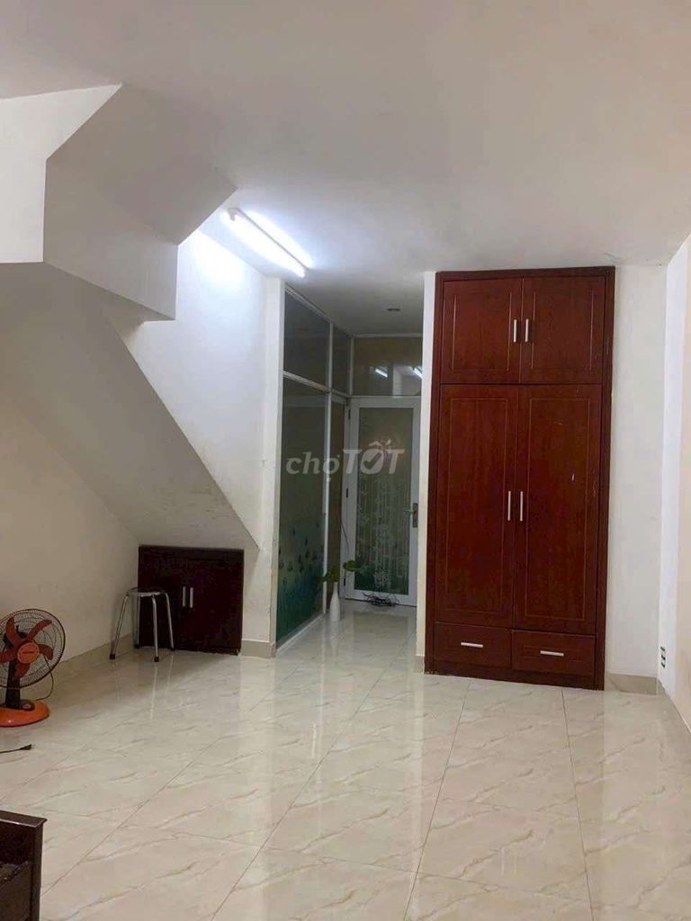 Trần Thị Trọng alleyhouse - 4 x 12 meters - 3 floors - 3 bedrooms - air conditioning