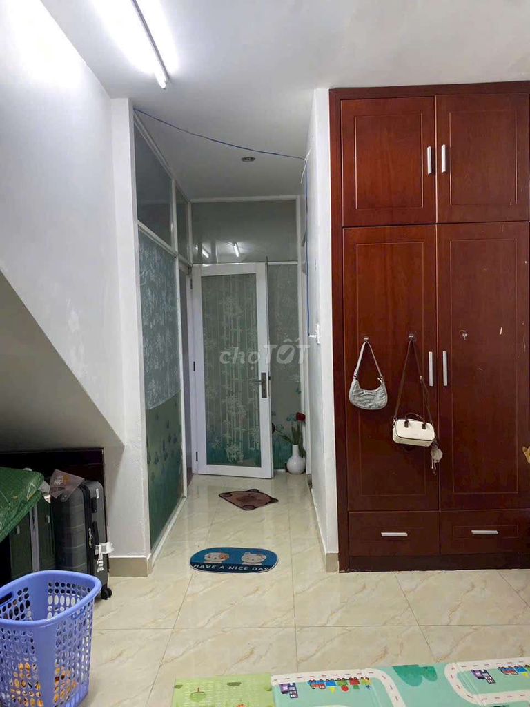 Trần Thị Trọng alleyhouse - 4 x 12 meters - 3 floors - 3 bedrooms - air conditioning