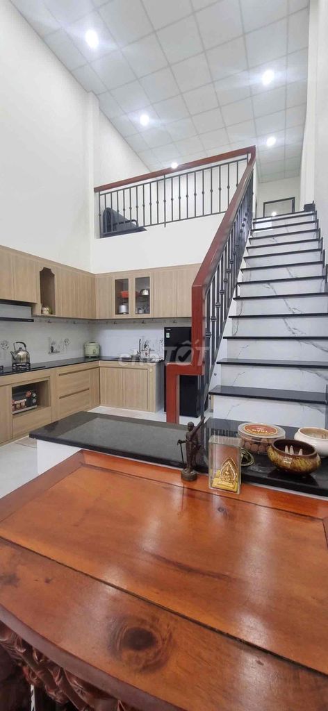 Two floors, two floors, two bedrooms, two bathrooms, 37 Hồ Văn Long near Cloud Falls.