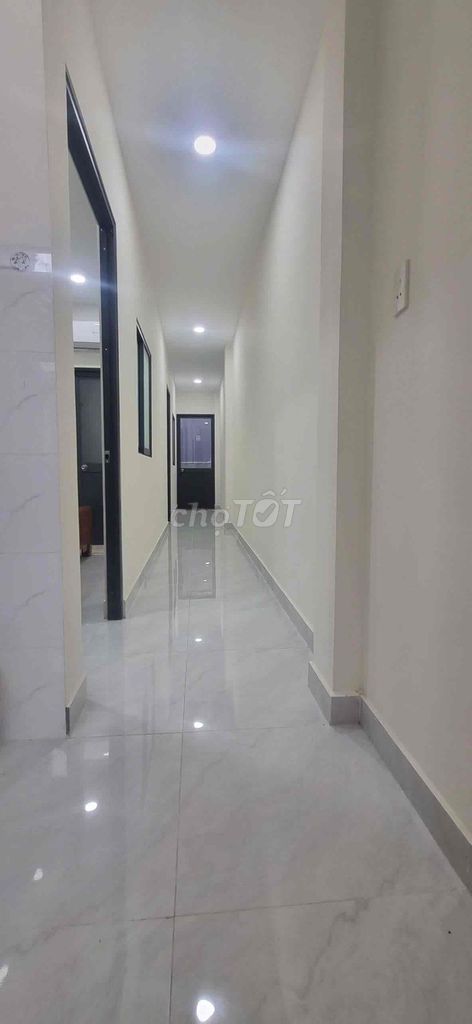 Two floors, two floors, two bedrooms, two bathrooms, 37 Hồ Văn Long near Cloud Falls.