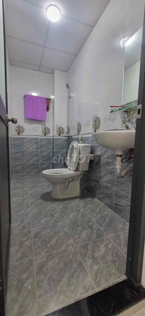 Two floors, two floors, two bedrooms, two bathrooms, 37 Hồ Văn Long near Cloud Falls.