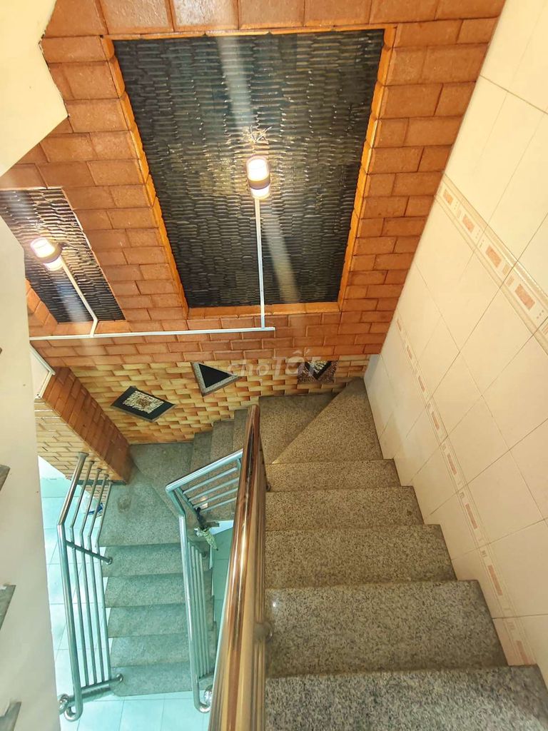 Phạm Văn Hai - 4 floors