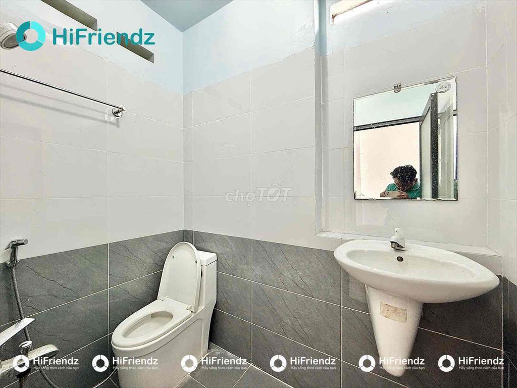 Rent a full interior room right here.art Phan Huy Ích.