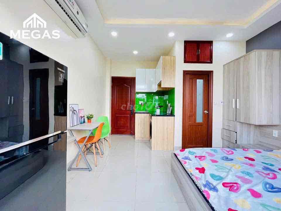 A private washing machine studio full of elevator furniture