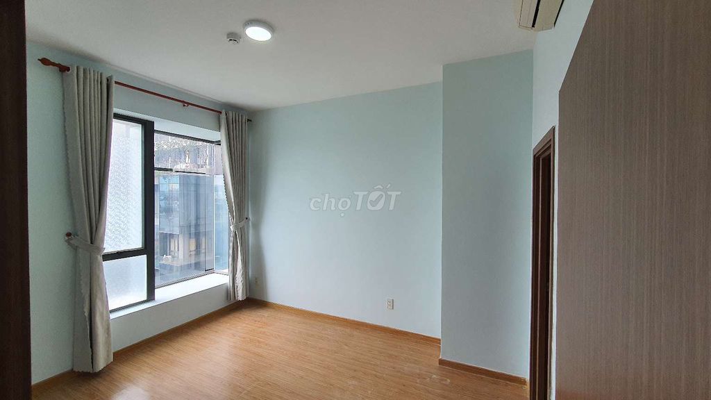 Rent the corner of La Astoria. Two bedrooms. Two toilets.