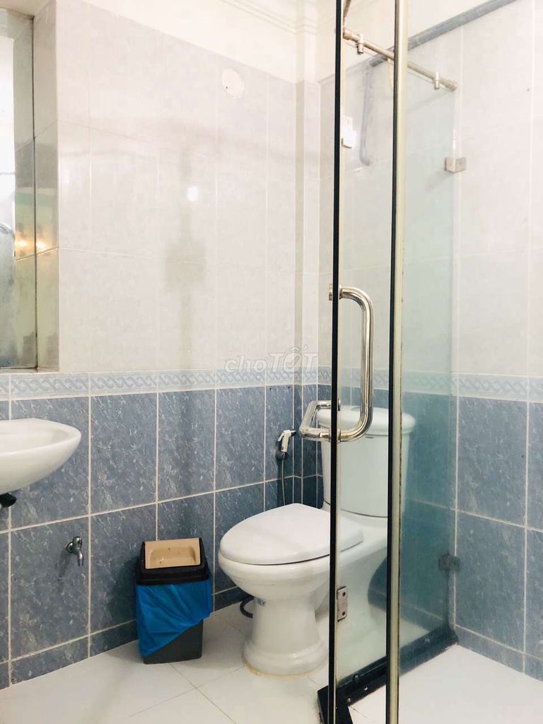 Renting room (32 m2), county front house 5 (3 million 700)