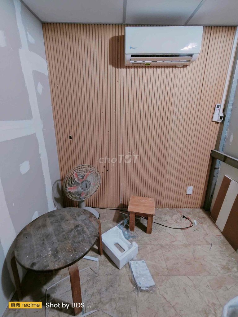 Room 1 1 st 1 st 1 st floor, nice new air conditioning at Hiệp Bình.5 million.