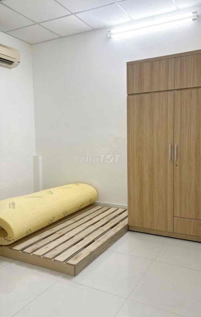 Hutech basic interior room