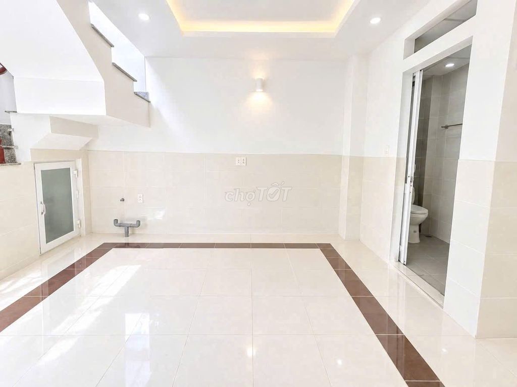4 x 8 meters 1 .10 3 roof 3 bedroom 4 toilets