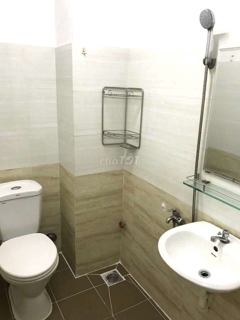 Tân Sơn Nhì room