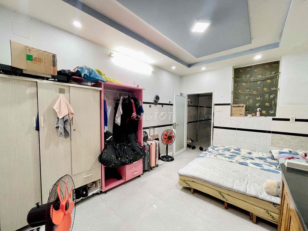 Rent the studio 30 meters wide, private washing machine walking to ueh facility B