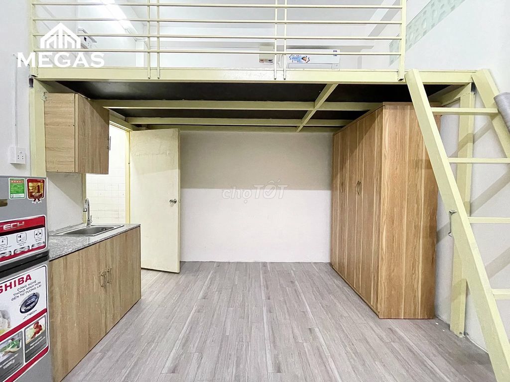 Rent a room with interiors and freedoms.