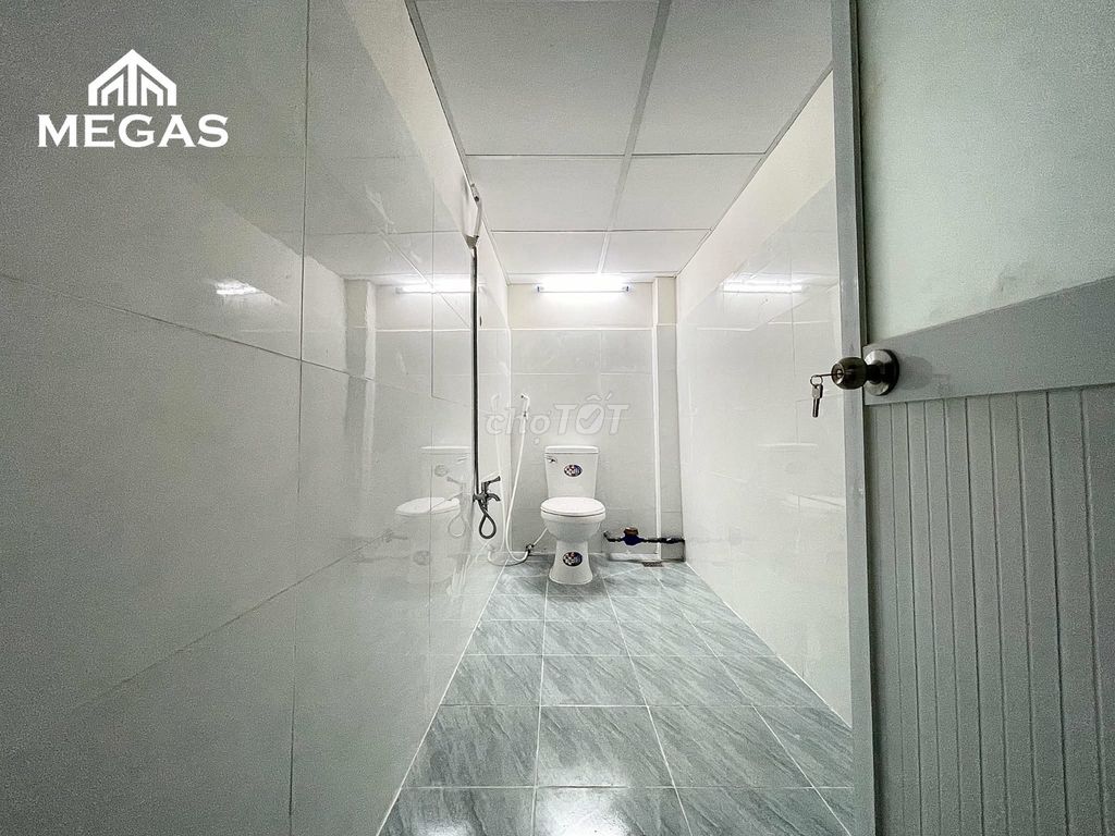 Rent a room with interiors and freedoms.