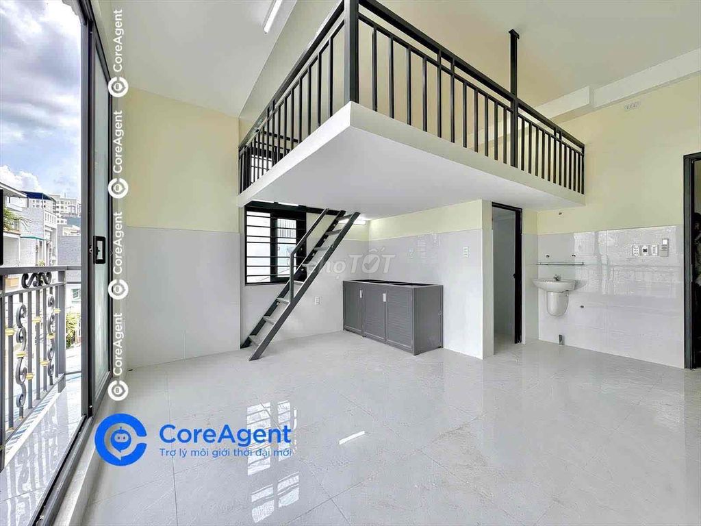 We'll rent out a balcony. 35 M2 right at the Thủ Đức -- 4.2 million.