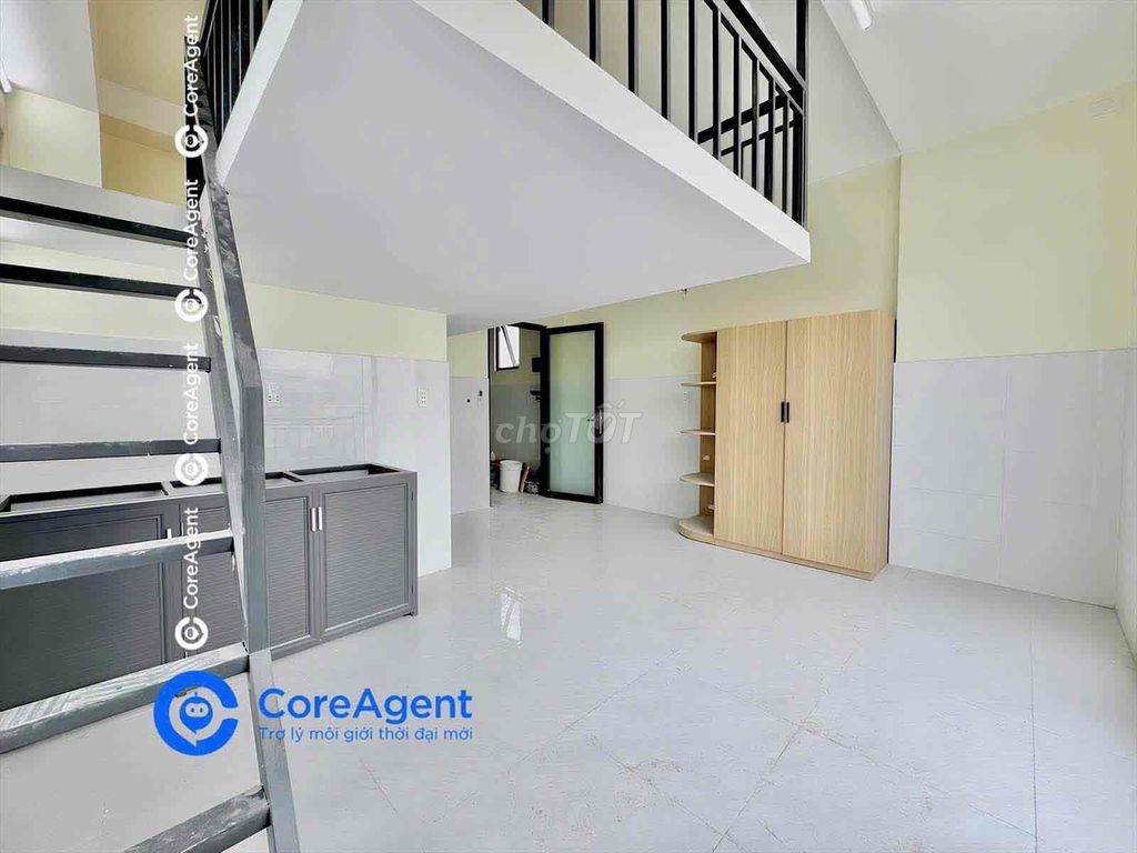 We'll rent out a balcony. 35 M2 right at the Thủ Đức -- 4.2 million.