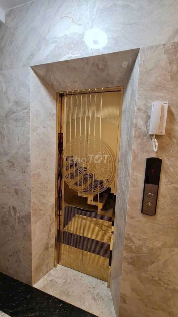 Super-beautiful house, right cv, Lê Văn Thọ, 070 8, Gò Vấp, 4 x17 meters, elevator, 4 stories.