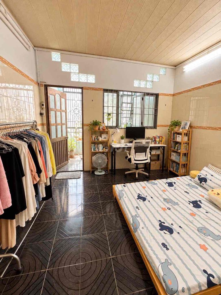 Rent Vĩnh Viễn, District 10-- 3 bedrooms-- 14 million.
