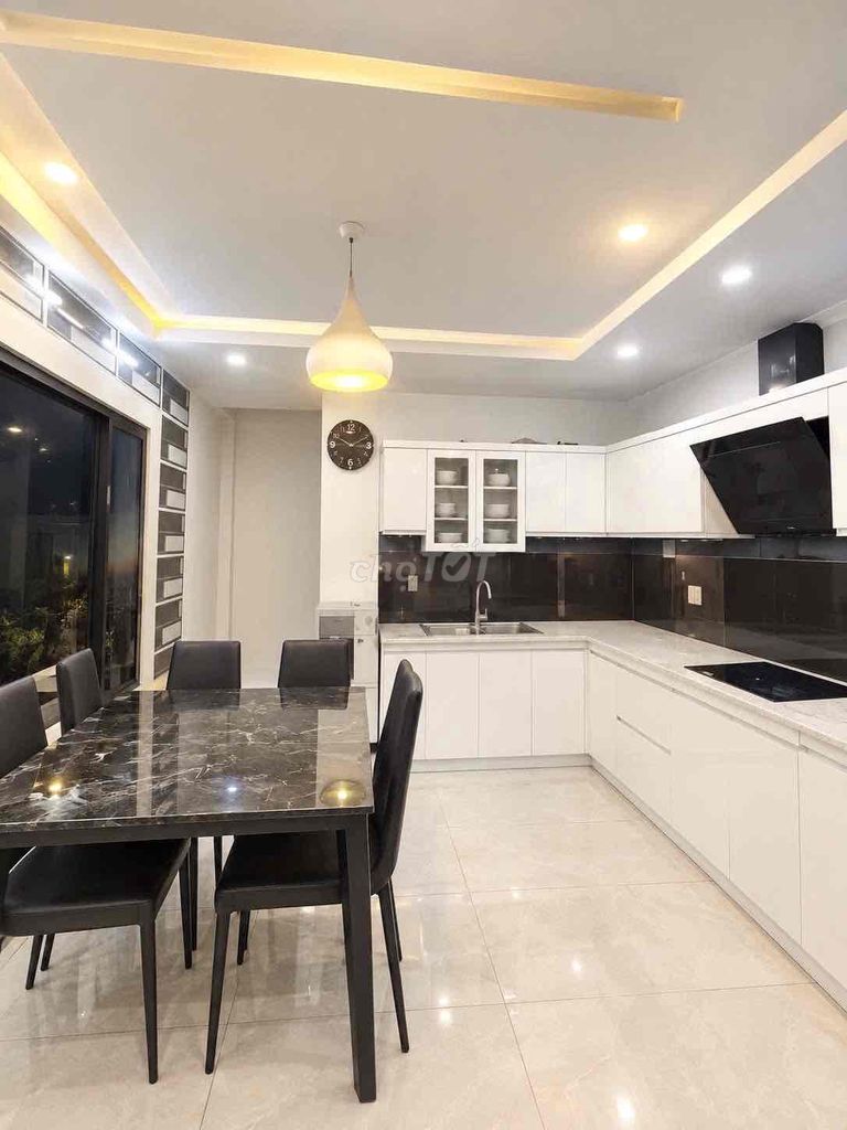 Rent a beautiful house named Bình Tân 5 bedroom 6 toilets