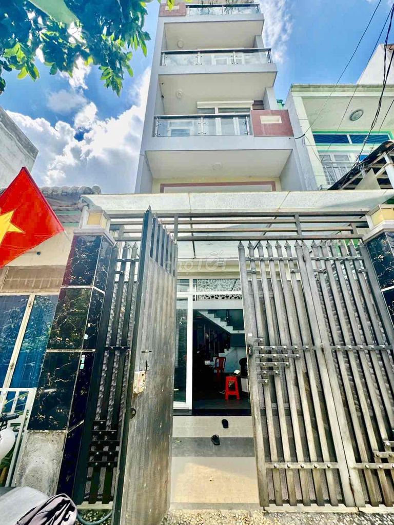 Rent a beautiful house named Bình Tân 5 bedroom 6 toilets
