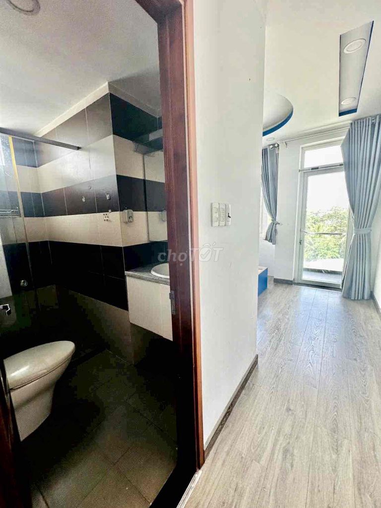Rent a beautiful house named Bình Tân 5 bedroom 6 toilets