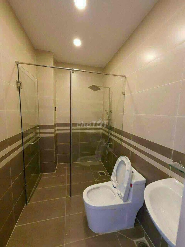 10 million-four bedrooms.