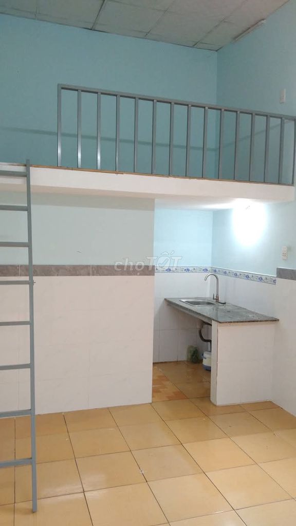 Rent room 936/6 Trường Chinh-7*15 qq1