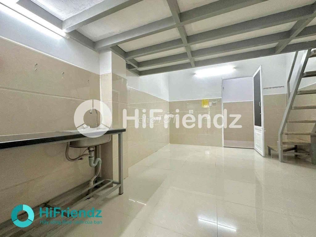 Rent the bancol 30 m elevators right at Thạch Lam_KlTK
