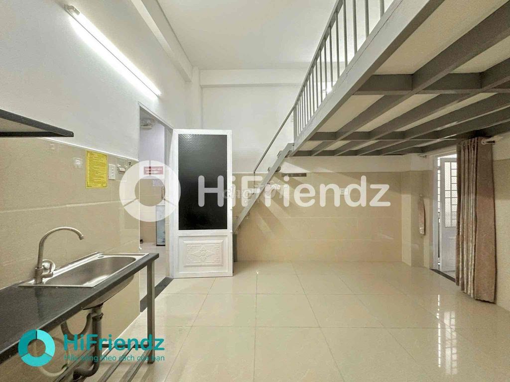 Rent the bancol 30 m elevators right at Thạch Lam_KlTK