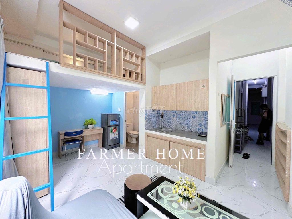 The apartment is a window away from vhu Vaa 5 P car