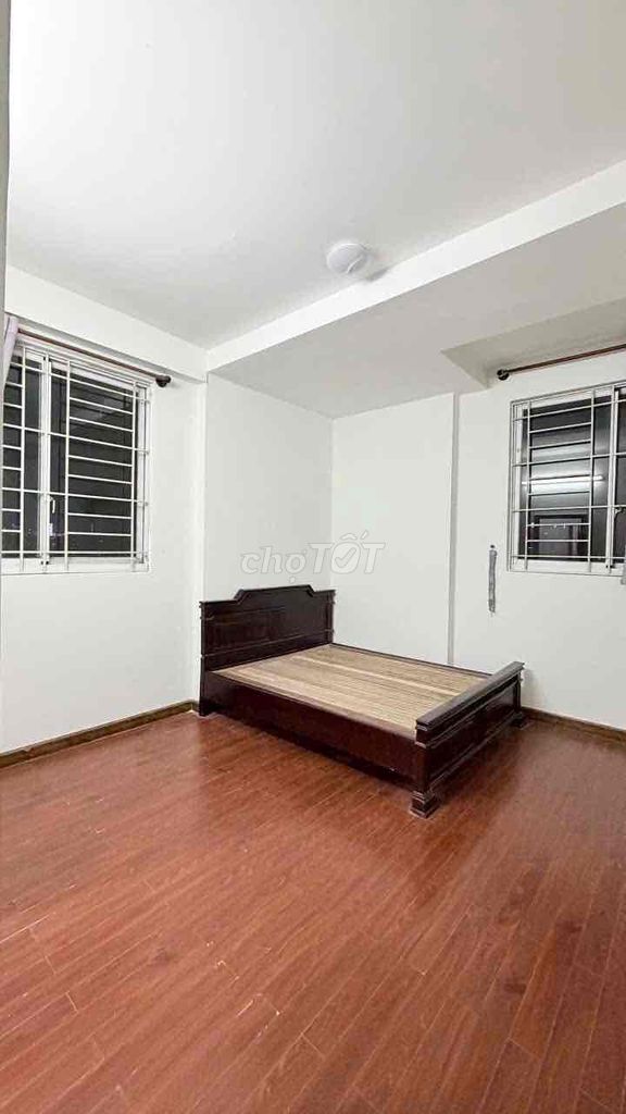 Rent apartment belleza District 7 124 M2,3 bedrooms, 2+Bicol + ready ntcb, 11 million paint houses.