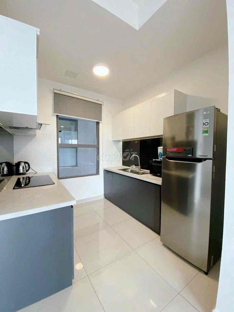The price of three bedrooms is 20 million. Full The Sun Avenue interior.