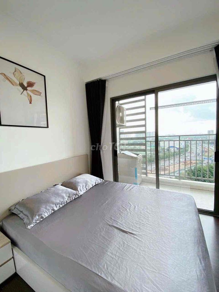 The price of three bedrooms is 20 million. Full The Sun Avenue interior.