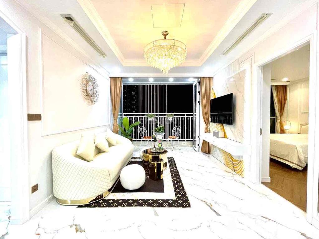 Rent 3 bedroom 120 M2 Vinhomes Central Park.
