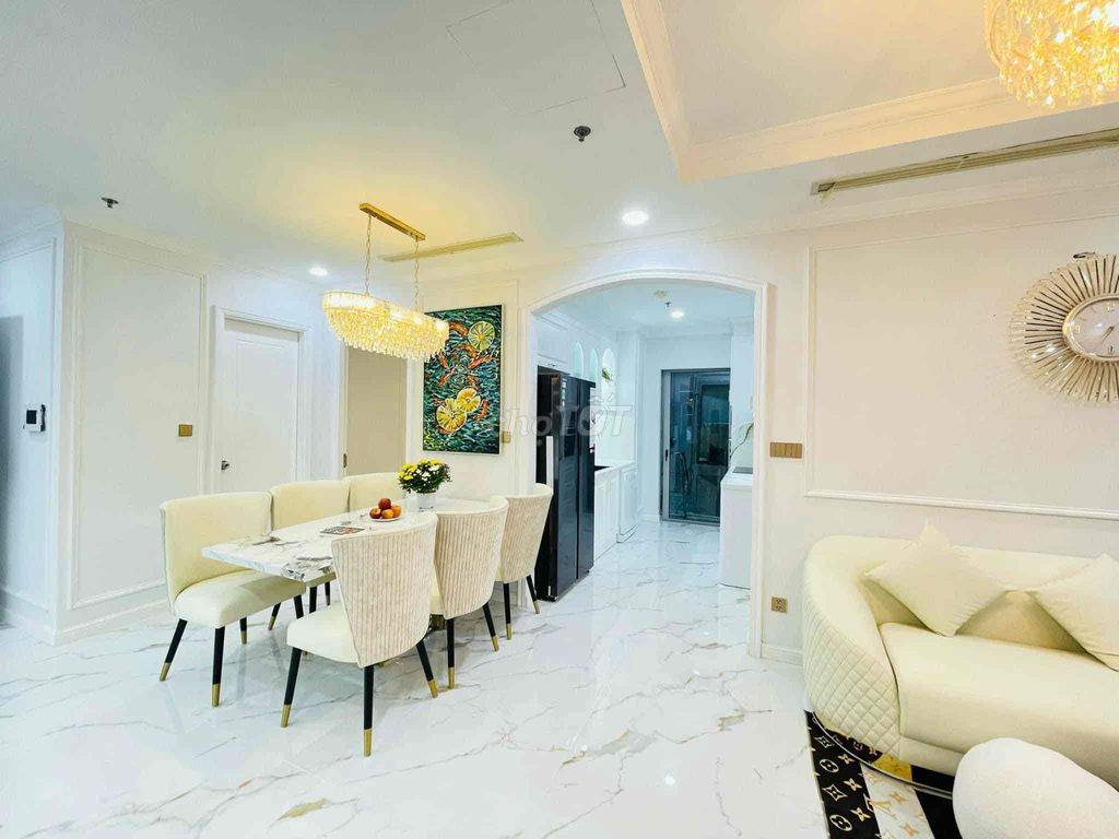 Rent 3 bedroom 120 M2 Vinhomes Central Park.