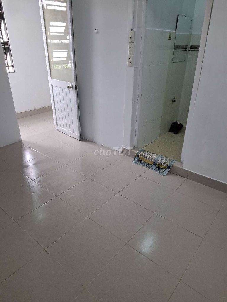 Rent room 159/82 A Chen Ting currently, P, Davere, Ho Chi Minh City.