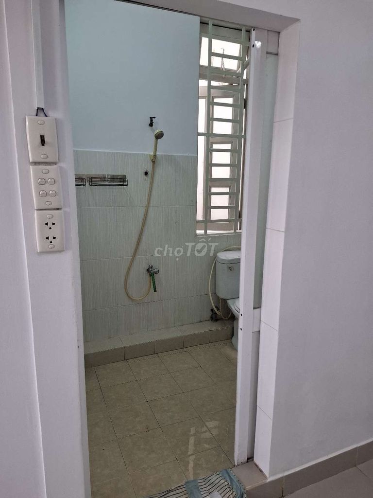 Rent room 159/82 A Chen Ting currently, P, Davere, Ho Chi Minh City.