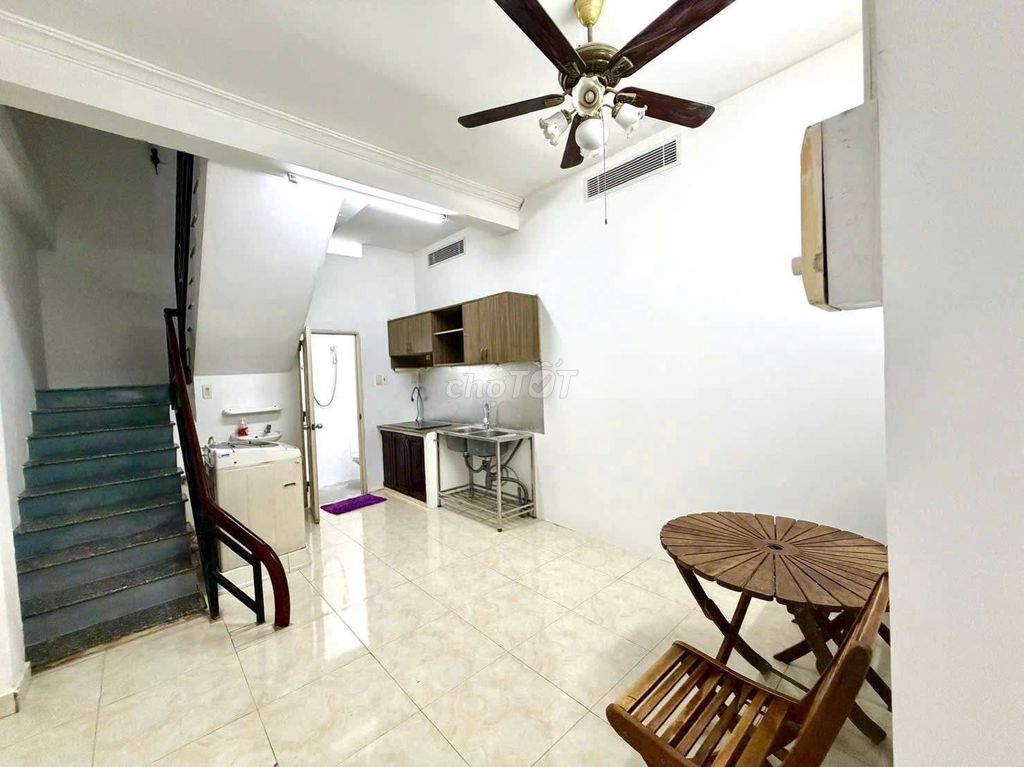 Three bedrooms near Kcx Tan Shun