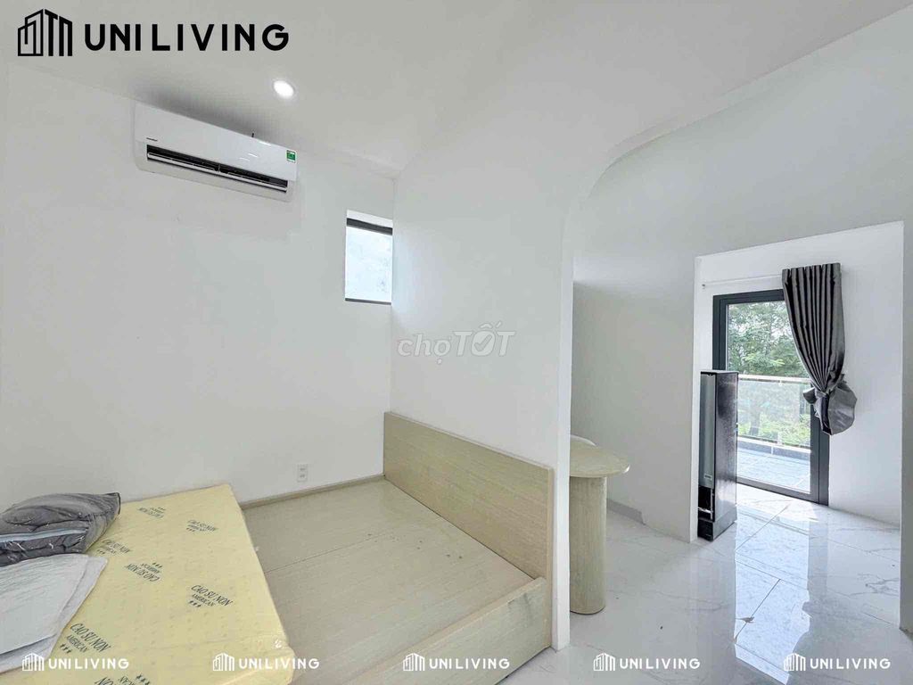 The balcony apartment, separates the kitchen from the Funky Funtress - near Liên Phường, LJA