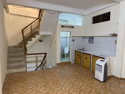 253 Hà Tôn Quyền-4.2 x 15-4th floor. 13.5 million.