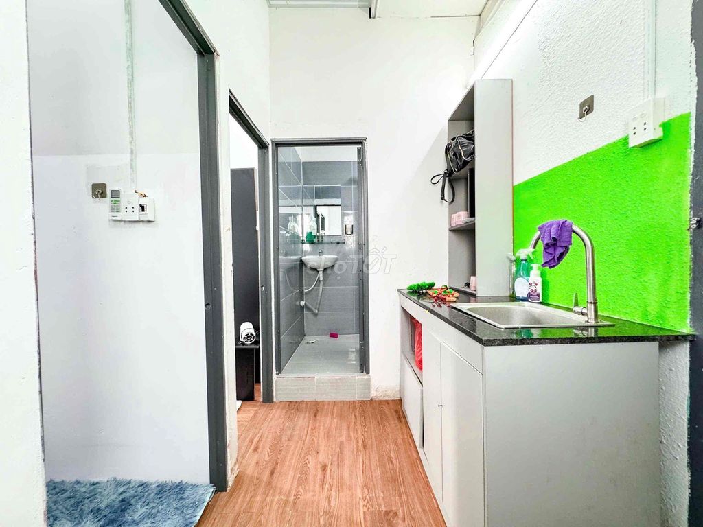 Two bedrooms. One bathroom. 45 meters.