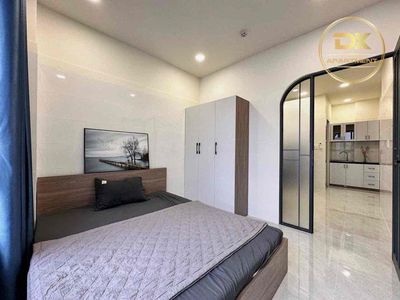 apartment one bedroom one living room 40 meters full of car interiors is 5-10 P going to the doctoral university