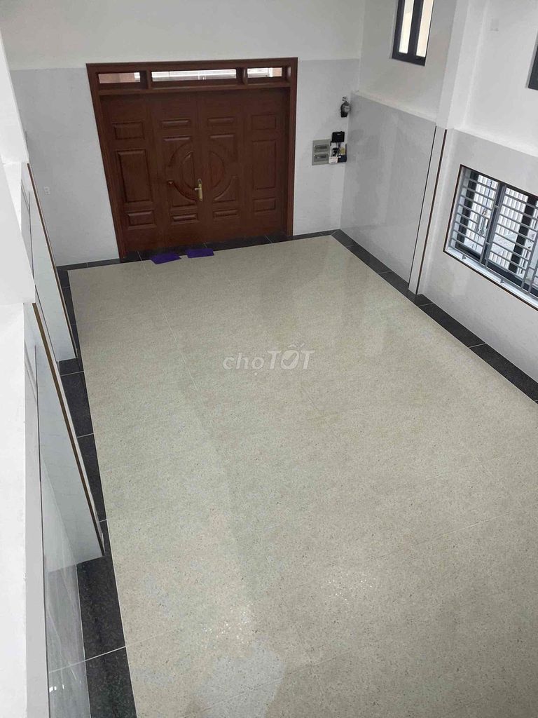 I'll rent a room for the full-silent, cool, quiet apartment.