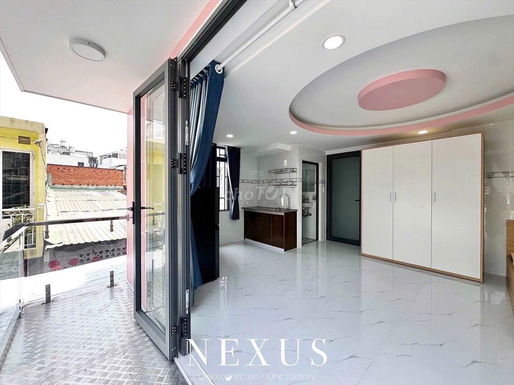 Studio 5 x 35 meters 2 Super-split balcony, Right democratic cycle