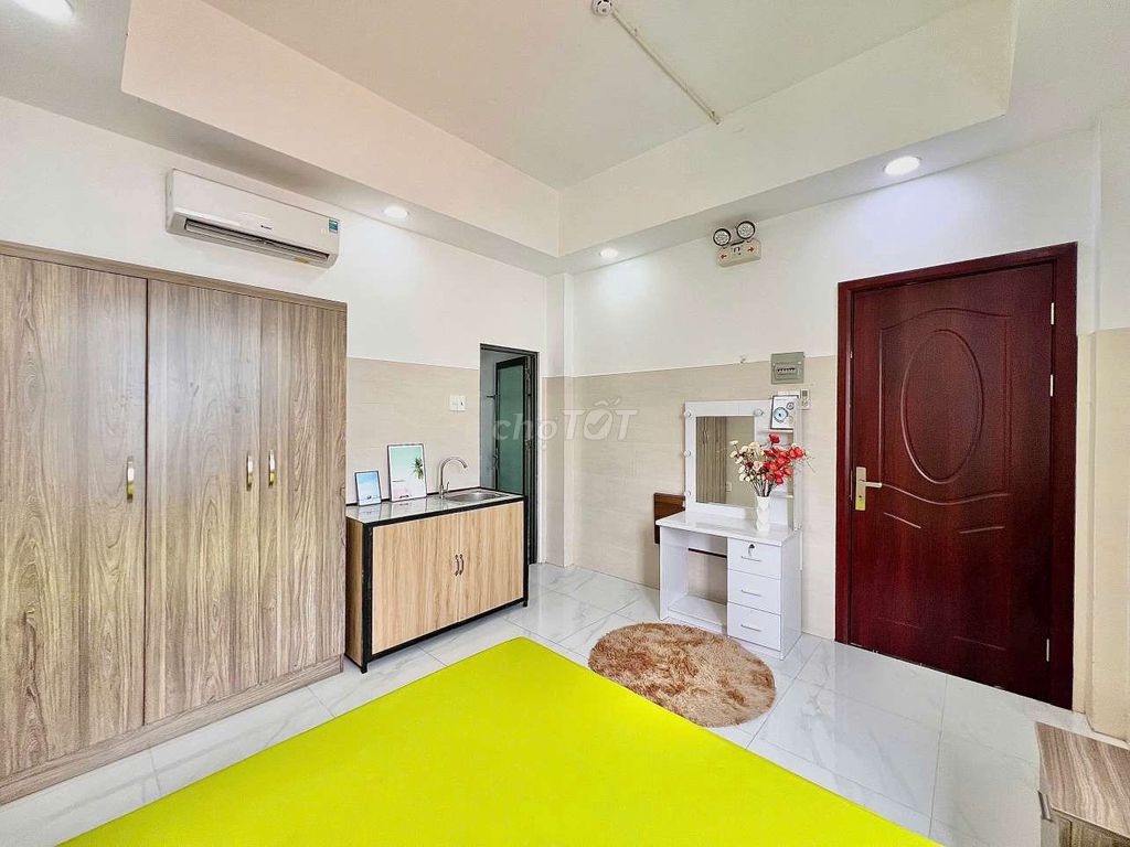 Clear the room 100% - only 4 million - right in the middle of District 2.