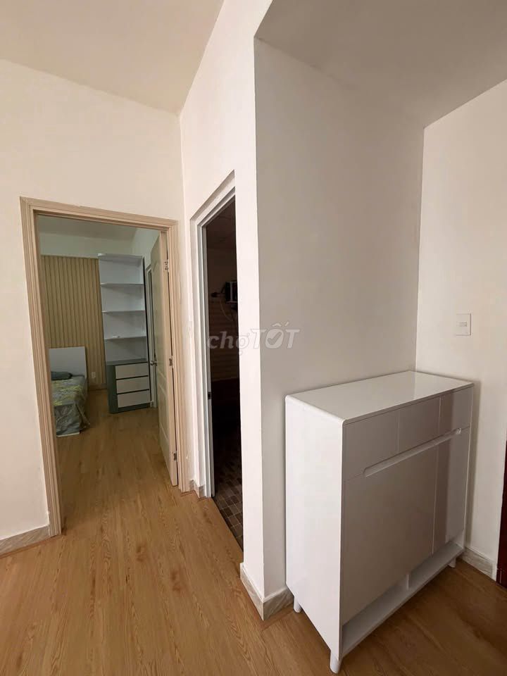 Carillon 3 apartment, Hoàng Hoa Thám rents two bedrooms at 13 million and a half a month.