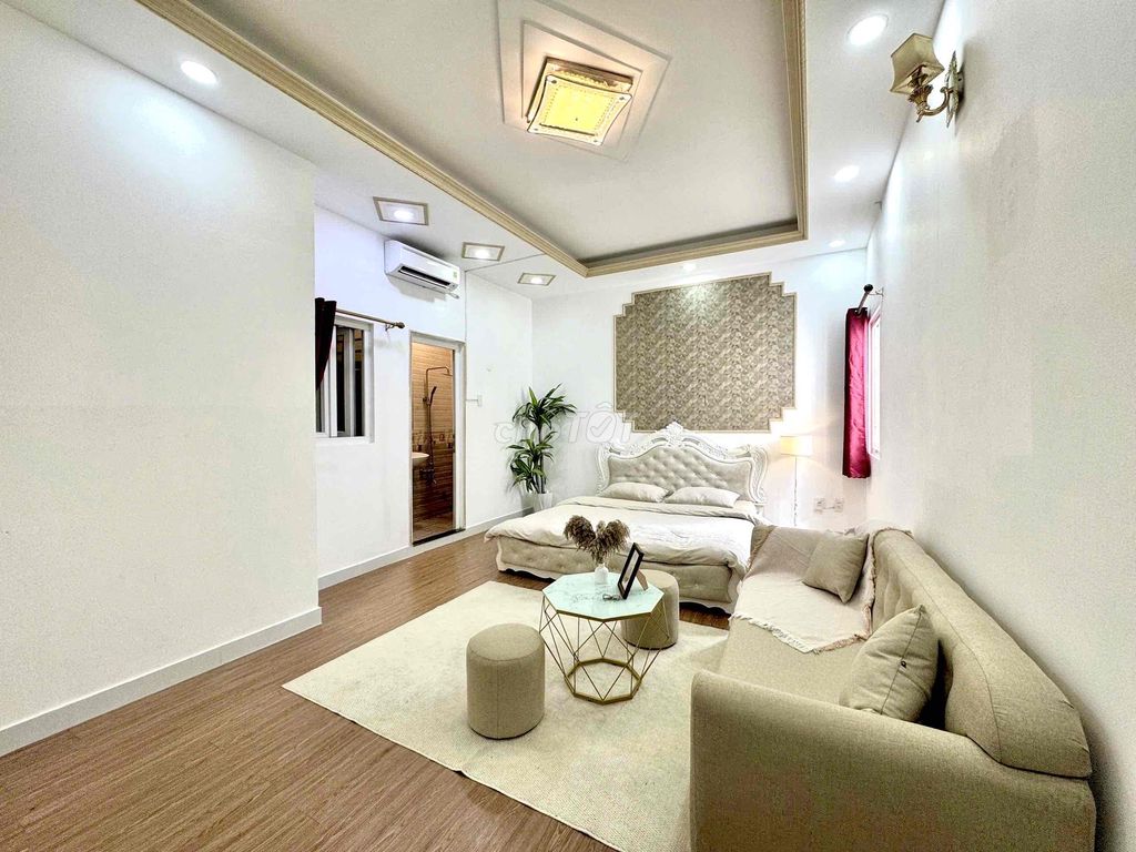 Rent a kitchen room with a full-cleaning machine at Lê Văn Sỹ District 3.
