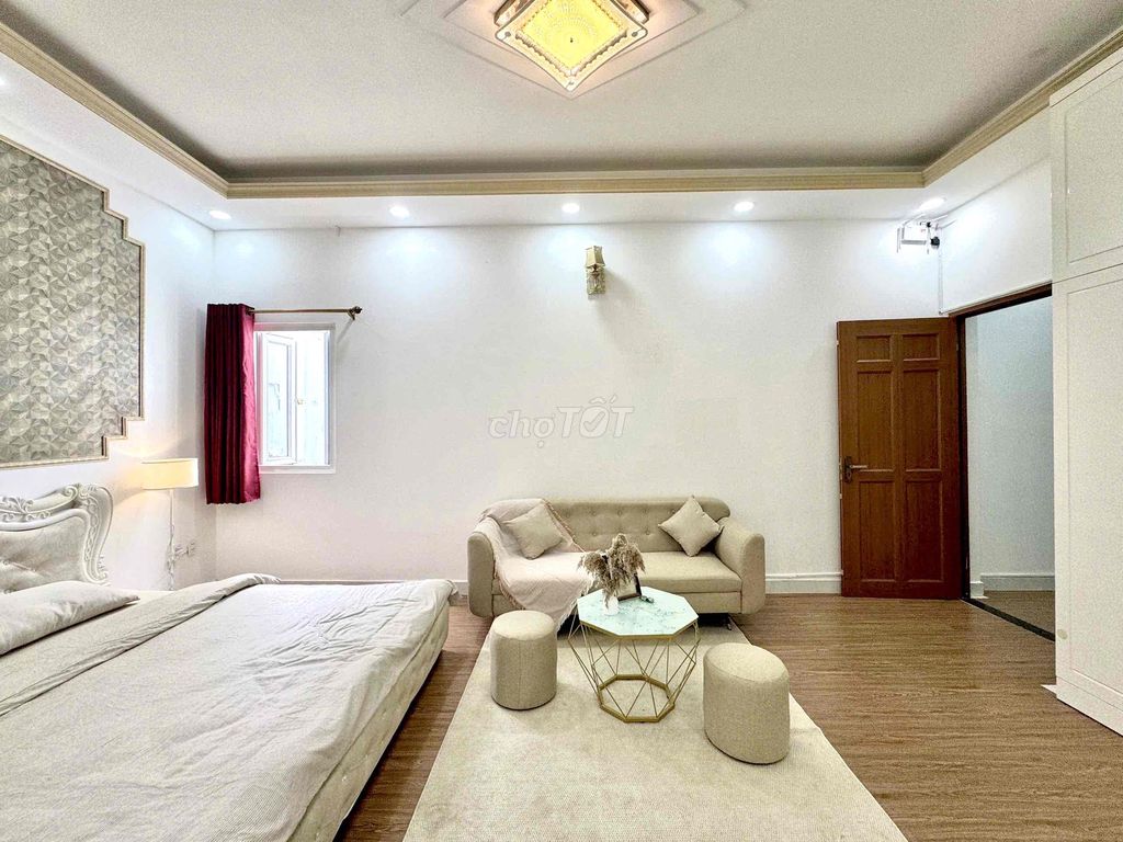 Rent a kitchen room with a full-cleaning machine at Lê Văn Sỹ District 3.