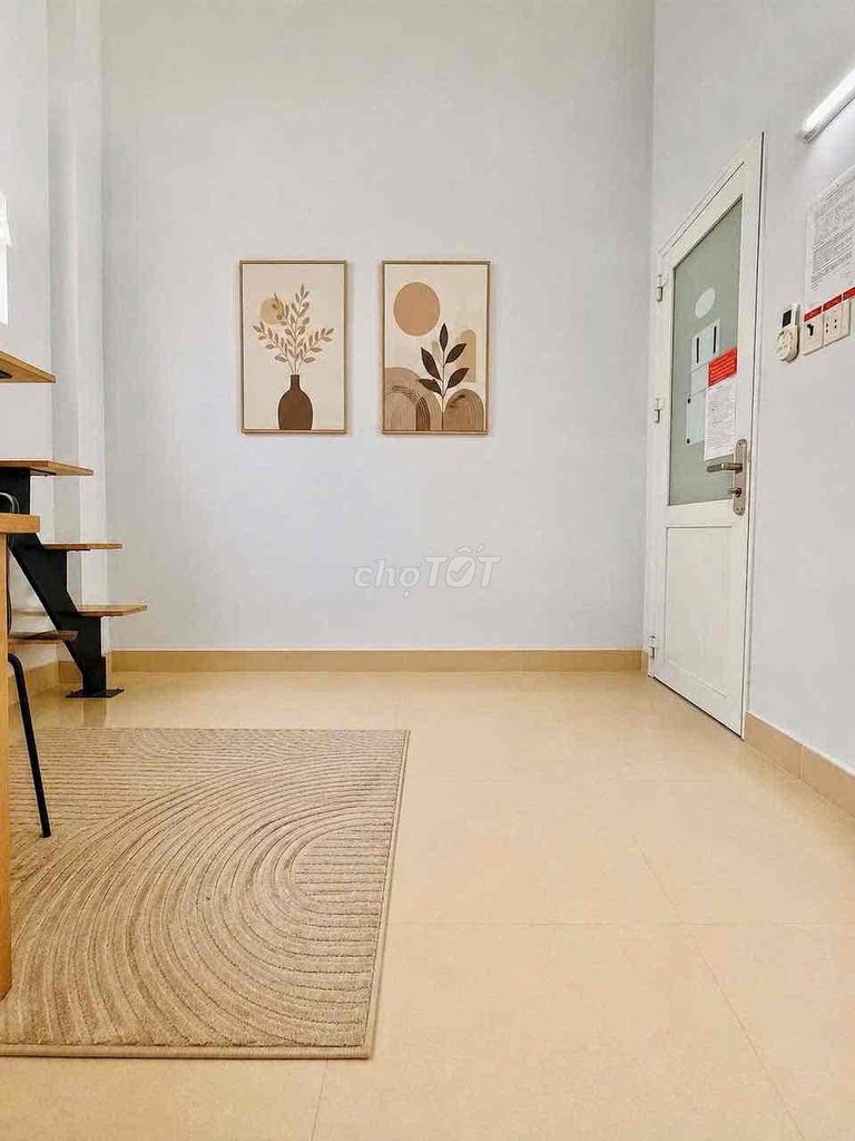 New wood room clean student prices at Cộng Hoà, Tân Bình